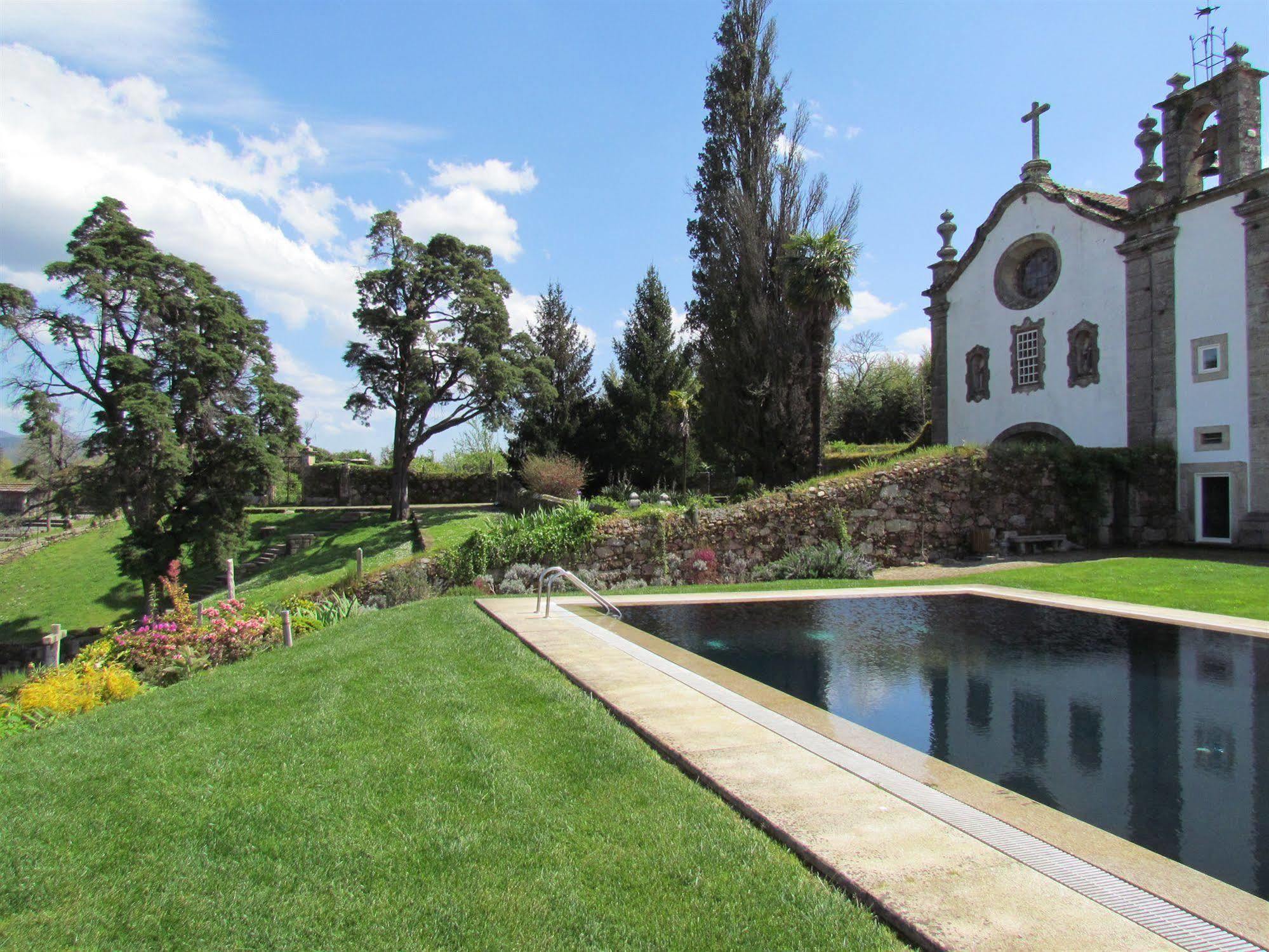 Hotel Convento Dos Capuchos มองเซา ภายนอก รูปภาพ